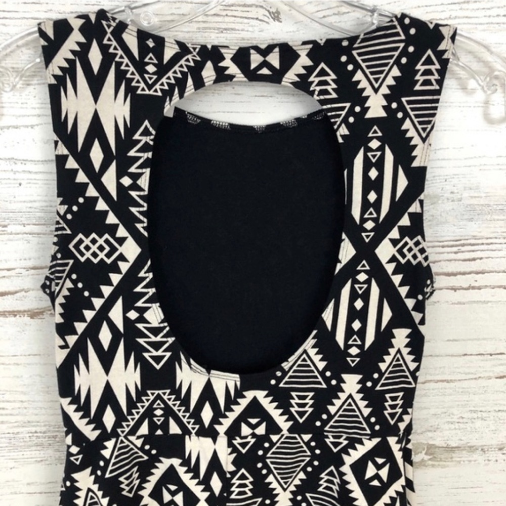VS PINK Tribal Print Open Back Dress XS - Picture 5 of 5